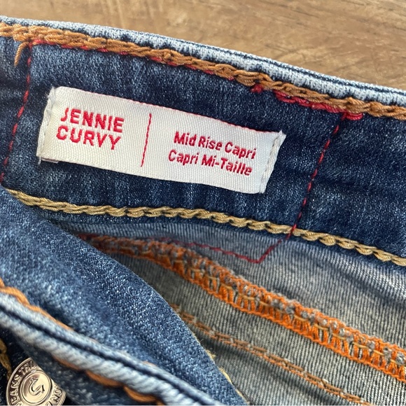 True Religion Jennie mid rise capri curvy 30 - Picture 6 of 10